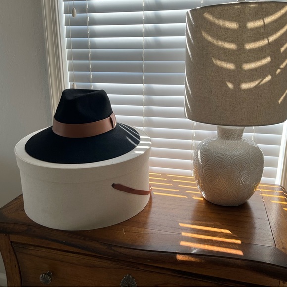 LAFAYETTE 148 New York | The Icon Fur Felt Fedora | Quality Rabbit Fur - Picture 7 of 10